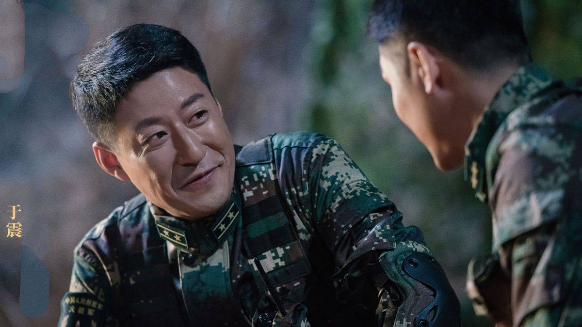 高群书合作《战狼》编剧,于震张晚意主演,《云豹行动》将拍_段捷_观众