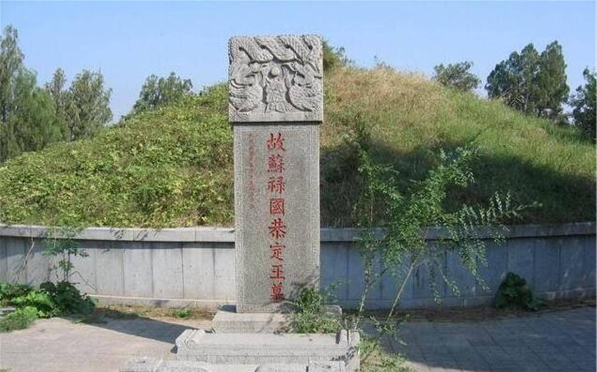 为完成丈夫遗愿,她成为菲律宾首位女总统,上任后称:我是中国人_科拉松