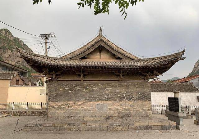 山西有一低调村落竟藏有古寺,还有国宝级木建筑,游客却寥寥无几