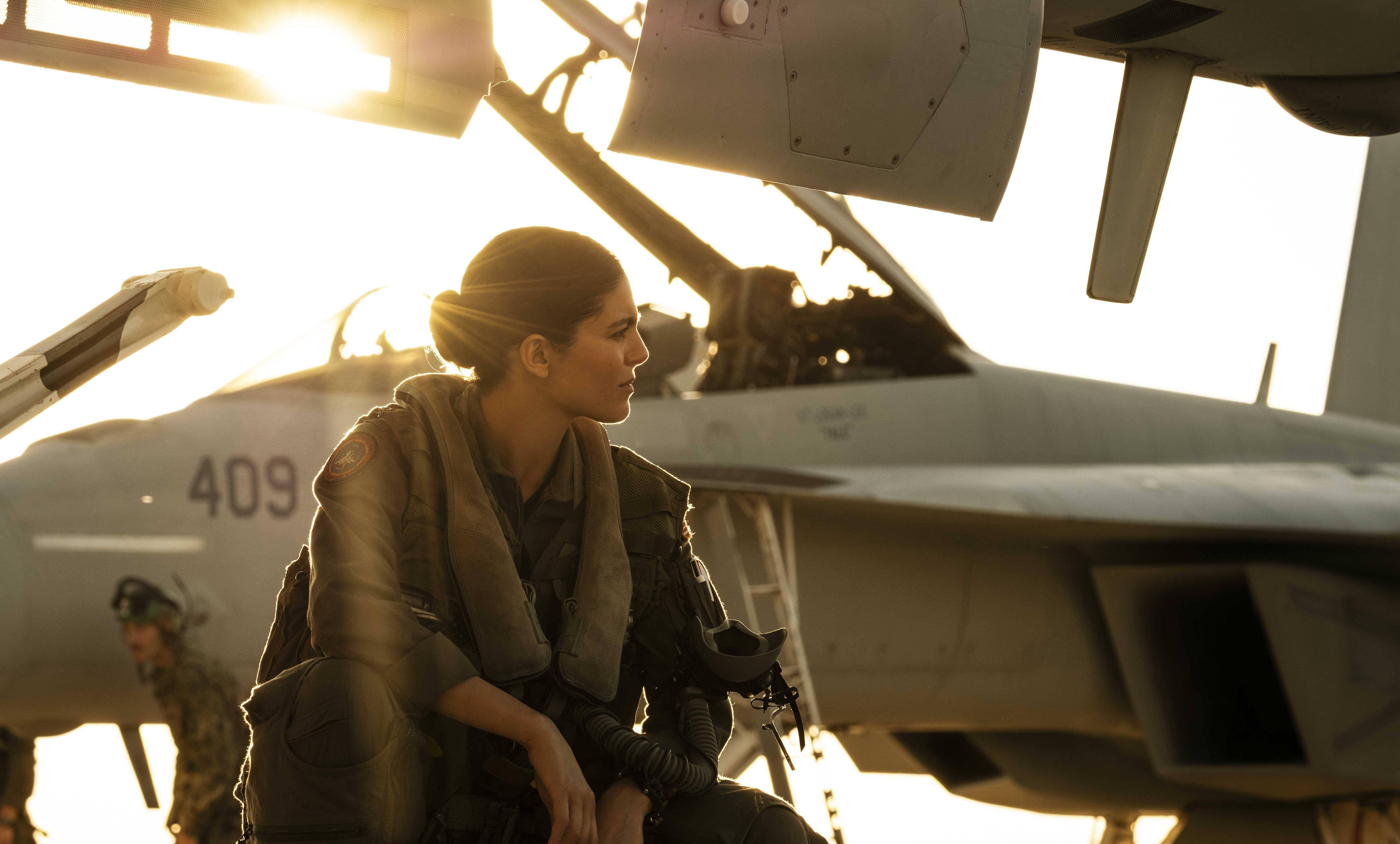 67《壮志凌云2:独行侠》,阿汤哥贩卖情怀,能否青出于蓝胜于蓝_战斗