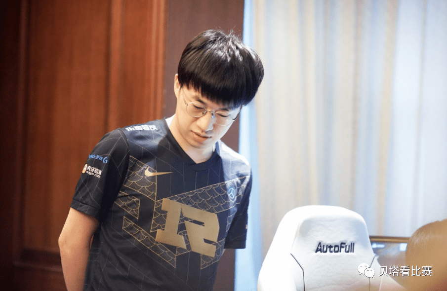 把一阵中单还给knight_viper_英雄_-gala