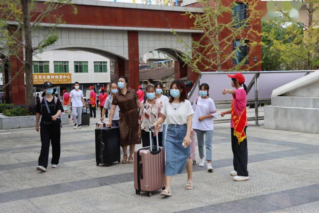 新学期 新校区 新起点——万源中学白沙校区初体验_公众_校园_教室