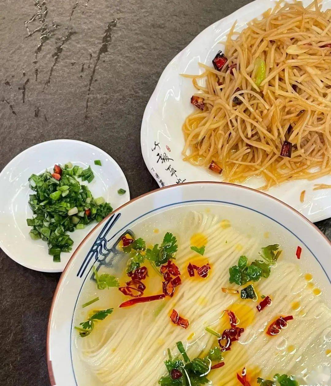 地道临洮美食,哪一样是你的最爱!_酿皮_凉面_搅团