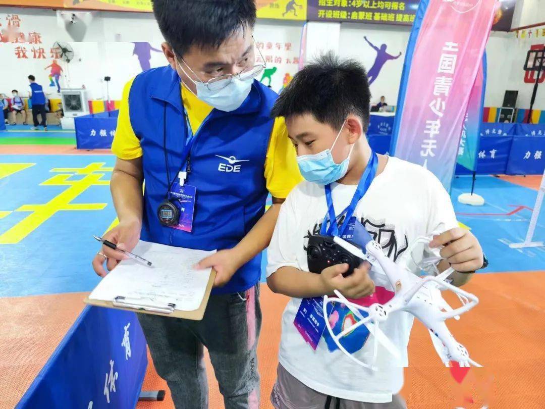 2022年第六届全国青少年无人机大赛创客工坊学子斩获18项全国奖项