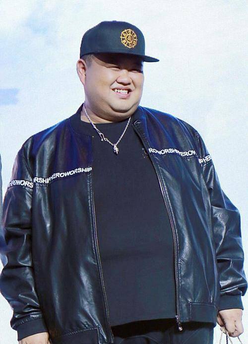 德云社孙越240斤,看到杨鹤通会喊胖子,胖人的默契就是这么有趣_郭德纲