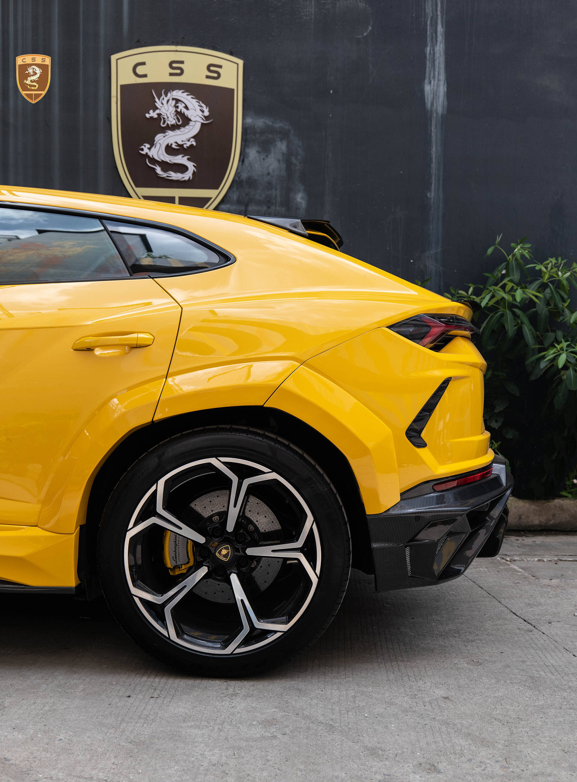 兰博基尼urus全套升级改装mansory外观_搜狐汽车_搜狐网