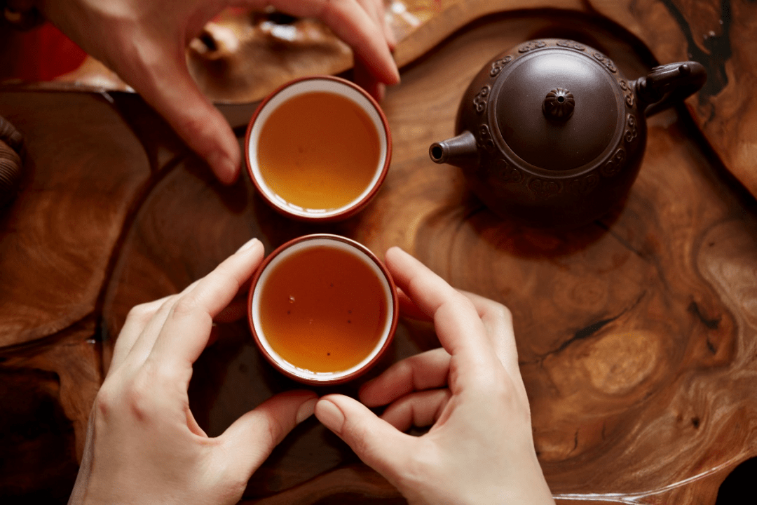 新嶽佳綜國際品牌想靠速溶茶“革新”傳統工藝	，但著急喝沒法好茶
？