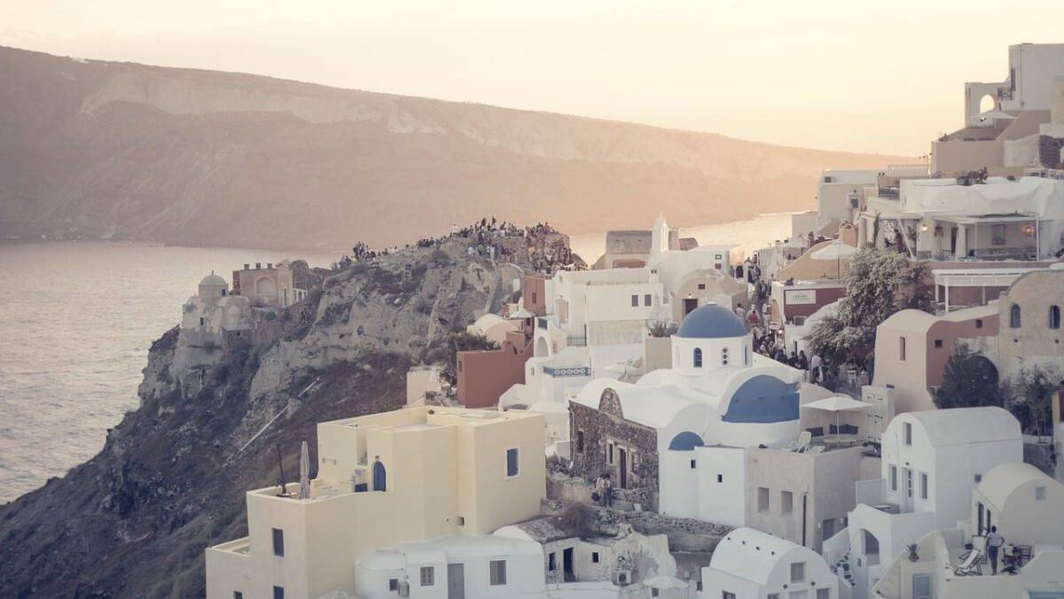 随着旅游业的显着增长，希腊旅游部长公布了 2023 年的新战略