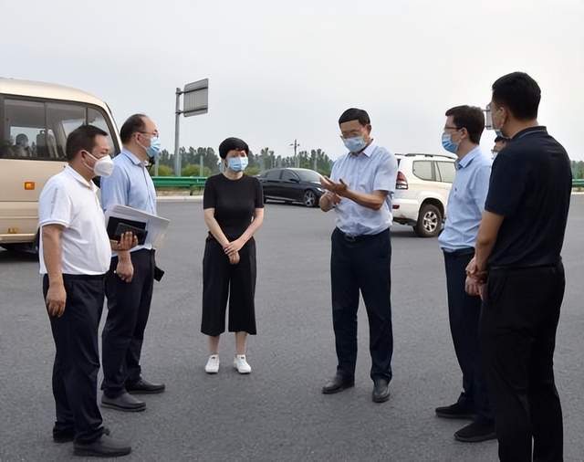 在京港澳高速遂平疫情防控服务站,周驻南高速遂平北站疫情防控服务站