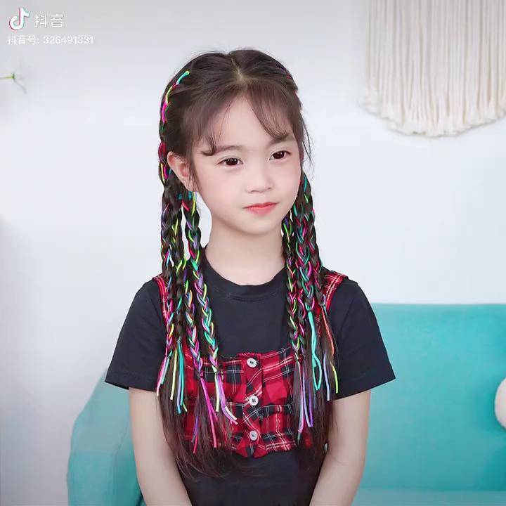 甜酷风彩绳编发,独特又显发量~编发 发型教程 脏辫 彩绳编发_教程