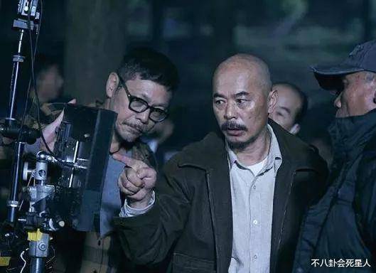 好莱坞导演,他曾将李连杰扇肿,一口道具赔了80万_熊欣欣_时徐克_电影