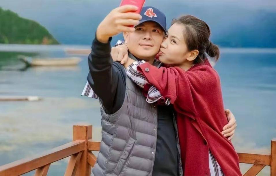 纵观刘涛的奇葩婚姻观,才明白她和王珂不离不弃的秘密_婚礼_豪门_儿子