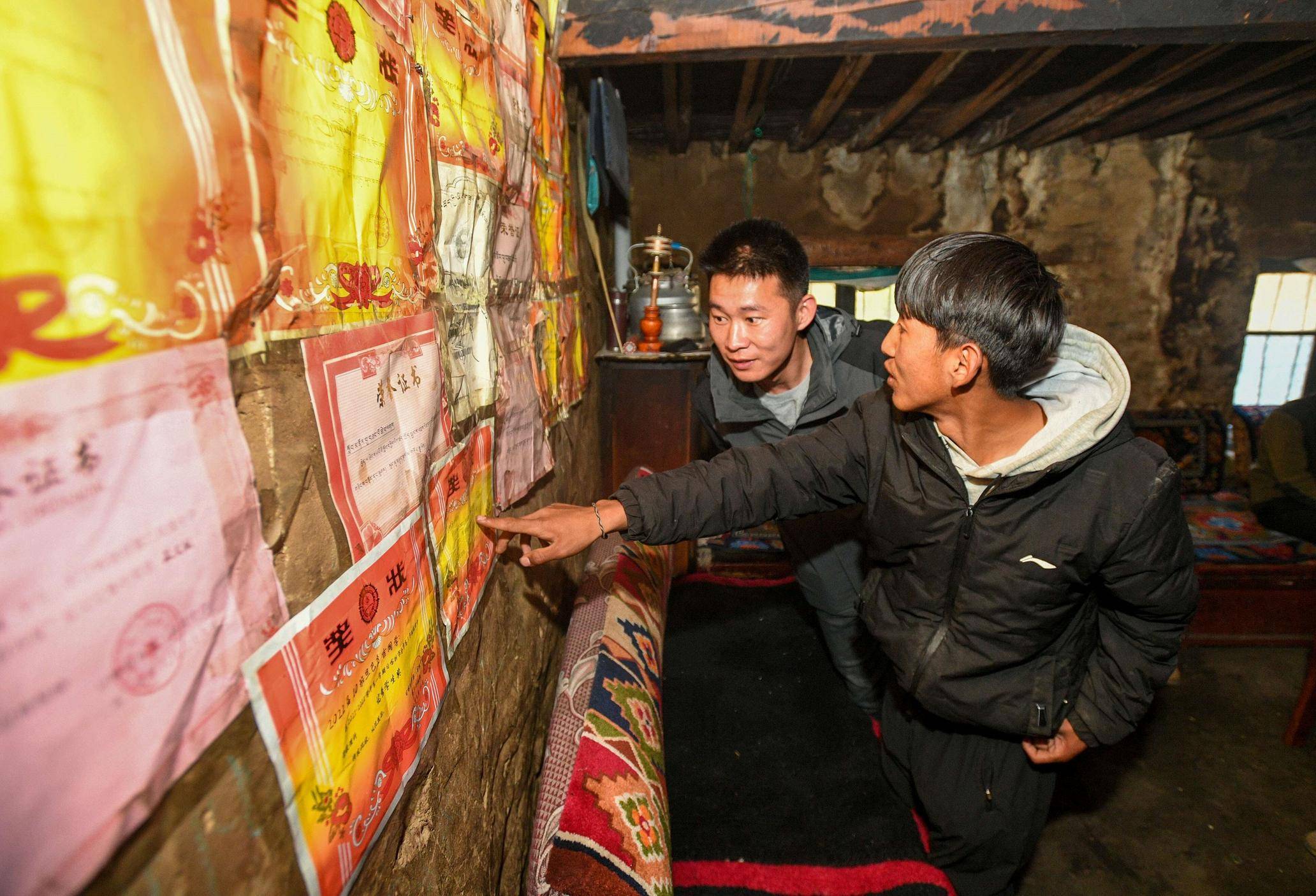 莫问他乡与故乡 周勇:珠峰脚下的驻村工作队队长