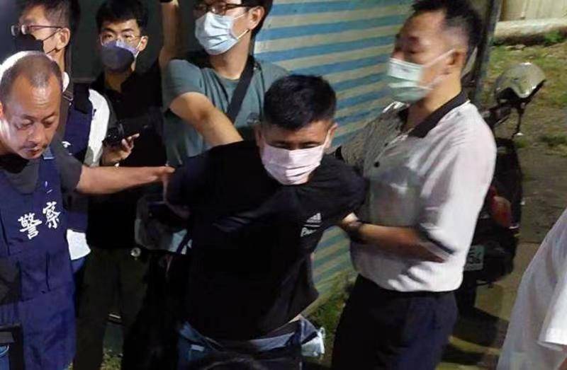 盗窃通缉犯被误认为台南袭警案嫌犯遭人肉搜索！警方登门致歉