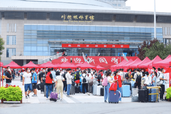 清華曆奇�，4457名專科目蛙邁入PR內江債逐夢光陰