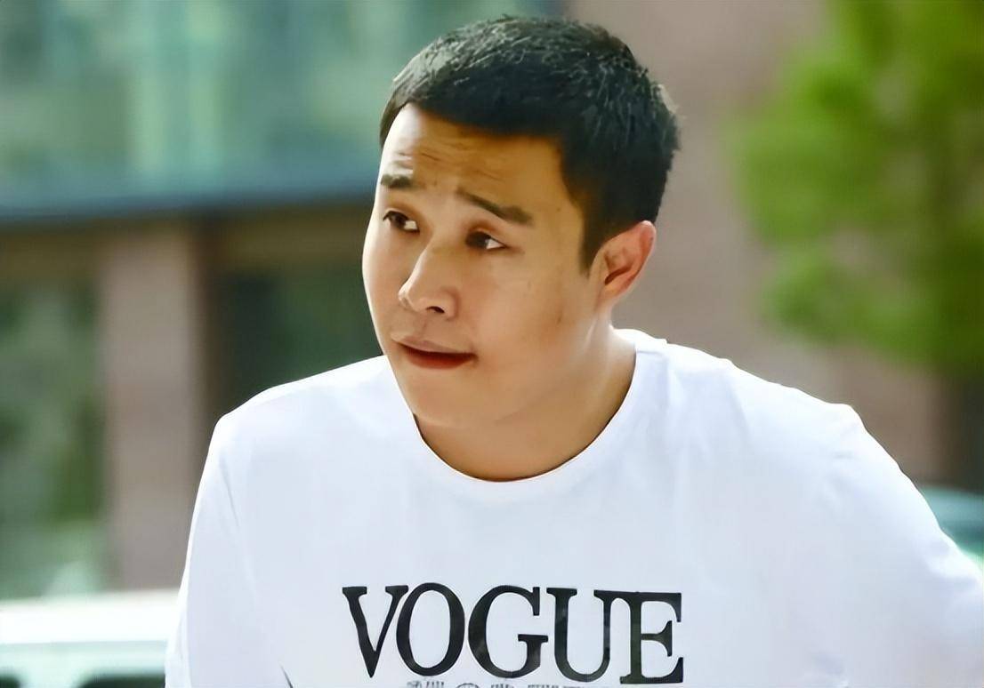 41岁的小沈阳,从一夜爆红到落寞,走到今天该怪谁呢?