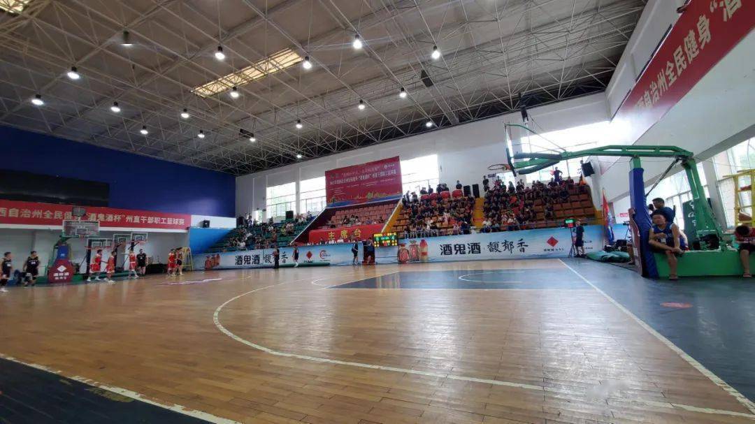 湘西一女子散发招嫖"小卡片"被行政拘留