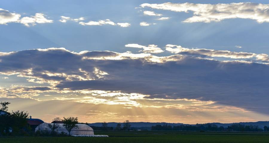 行业困难时家电厂商更要守住底线-家电圈官网