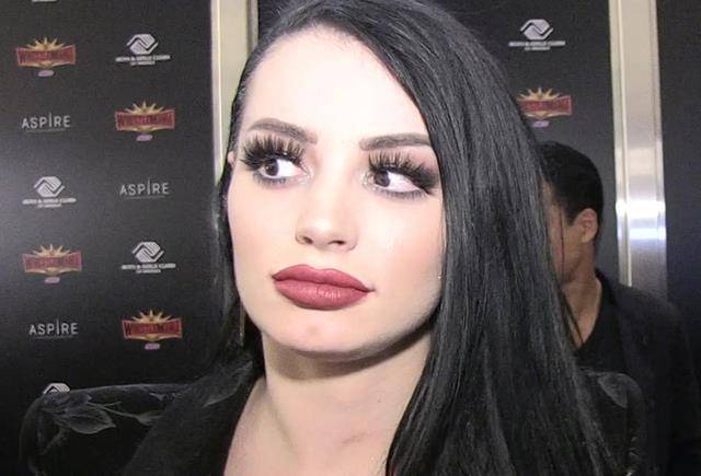 2022年初,佩奇被wwe正式开除,此后佩奇加入哪个联赛就备受质疑!pa