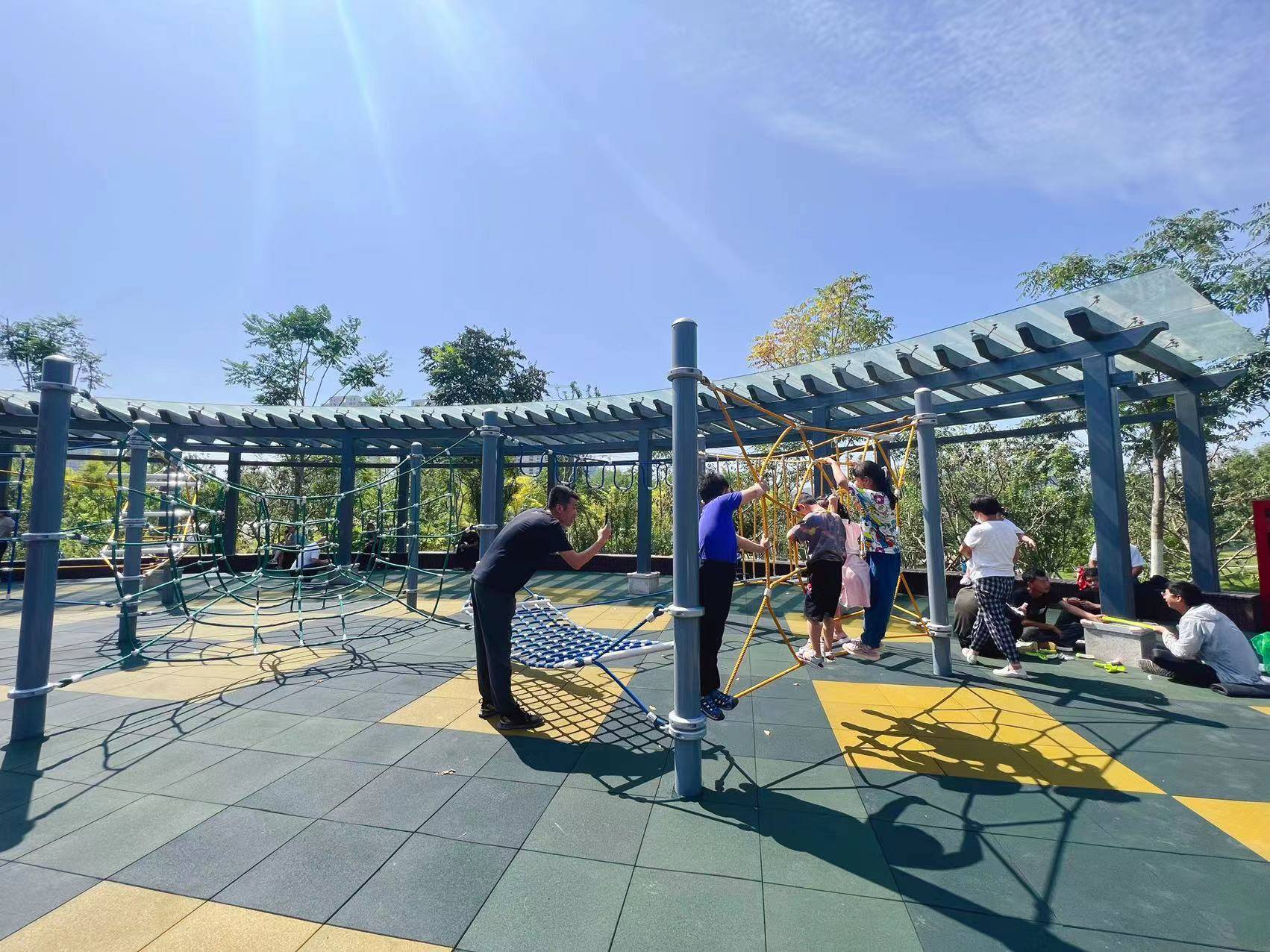 万科望岳康体公园冠名落成,迭代公园城市的洋房生活_龙船_济南_设施