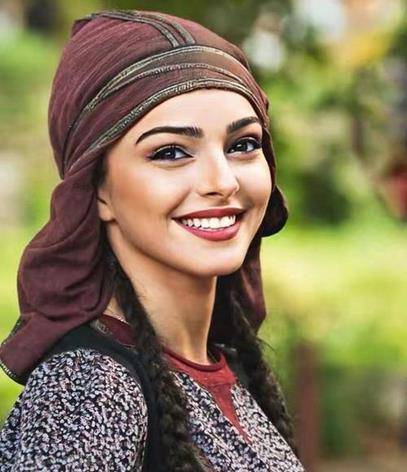 1648年,易卜拉欣一世被废,他年仅6岁的儿子穆罕默德四世继位,朝政大权