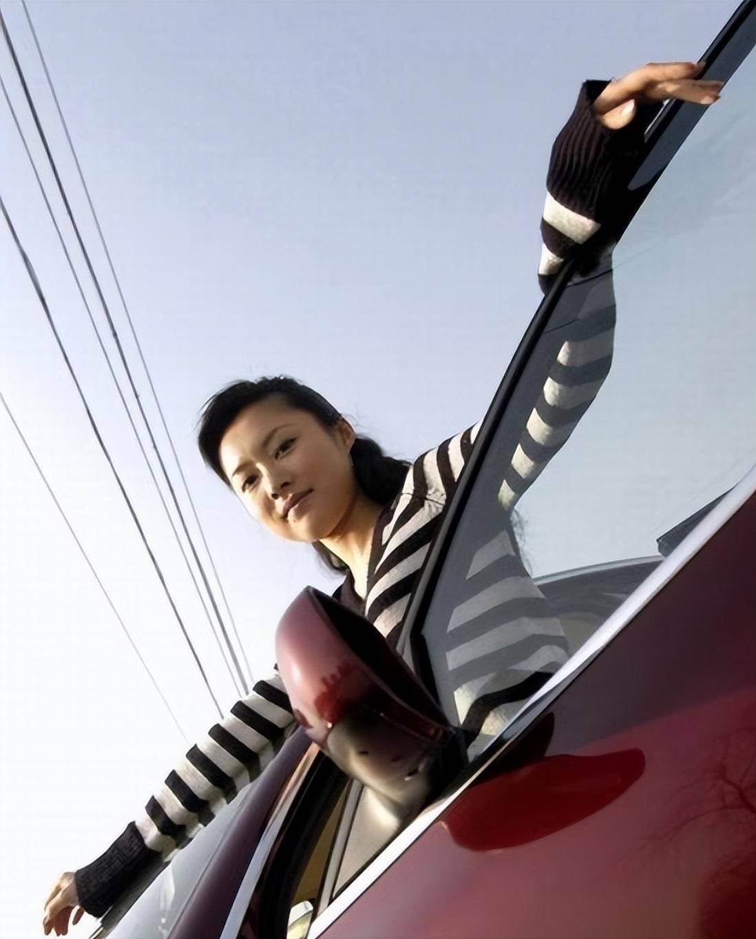 央视美女主持人紫凝:贷款买车,事业成婚姻路上最大的"拦路虎"_时候