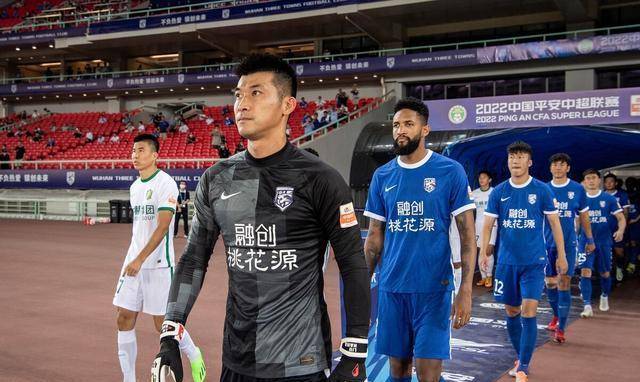 中超冠军头号大热门敲定了新的重量级外援,未来谁能接替刘殿座_吴非