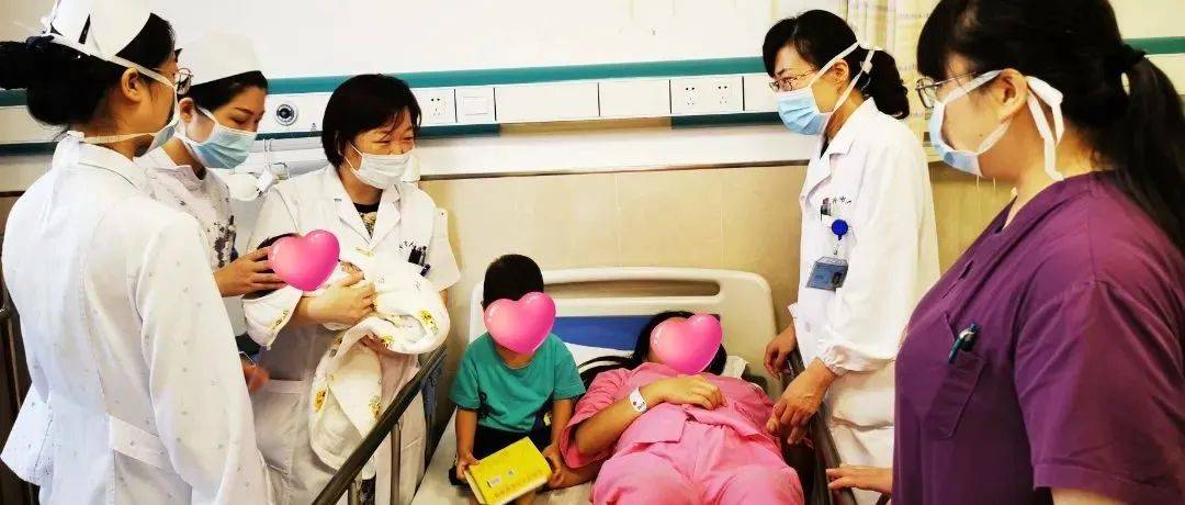 【医疗技术】实力托底+爱心接力,产科团队助二胎臀位孕妈顺利分娩_钱某_姜子燕_顺产