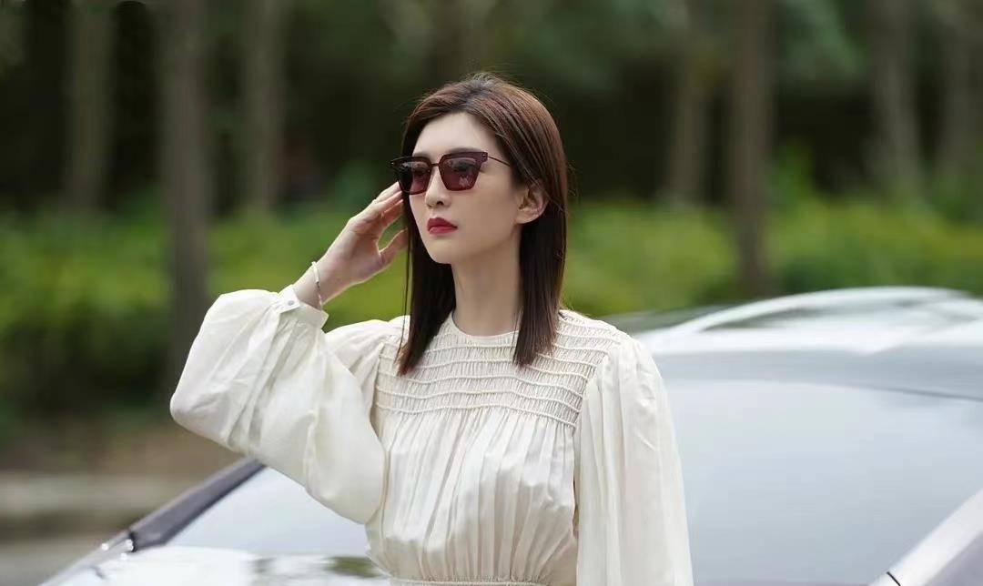 《欢乐颂3》十二位女星颜值对比,张佳宁最甜美,杨采钰最有气质_于慧