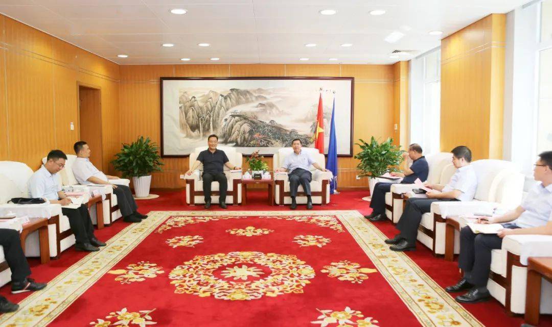 顾军会见石柱县委书记张华_合作_刘高杰_发展