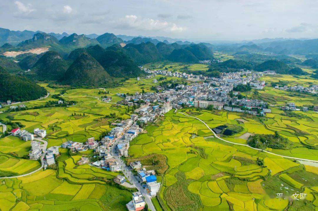 平塘县文艺志愿者赴者密开展采风创作活动_者密镇_美景_田野