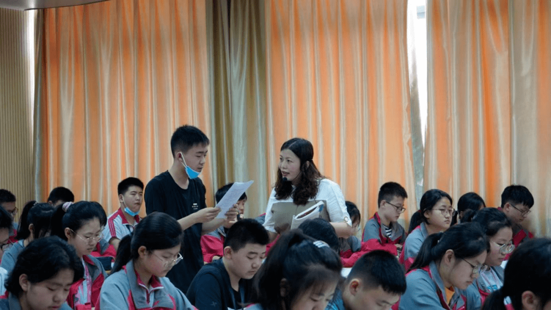 第3103季【青春课堂】射阳县初中语文教师工作坊十一期特刊:"活法"