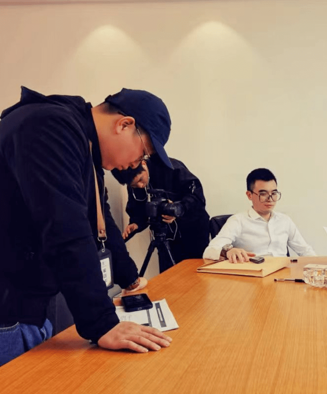 从泡面充饥到收入百万,这位同学不简单_尹俊杰_创业_工作