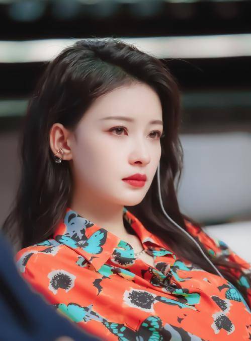 笑容有感染力的女明星,90后里我只服这5位,不自觉也跟着笑了_感觉