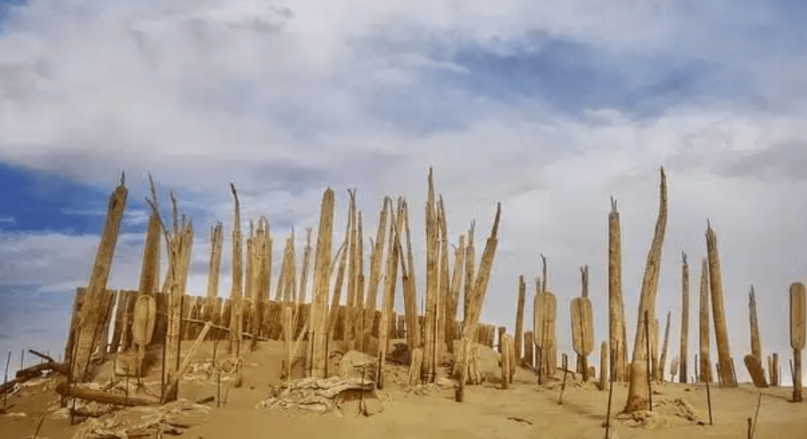 新疆4亿年前的“死海”正在复活，这些水，是从哪里冒出来的？