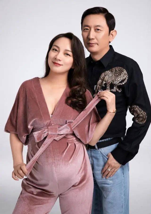 54岁富豪老公生二胎!