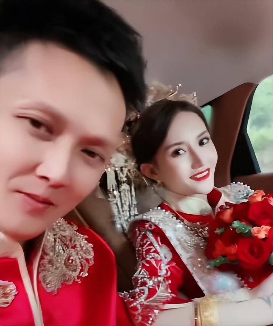 广西知名网红七婶娜姐大婚场面温馨,大钻戒价格曝光