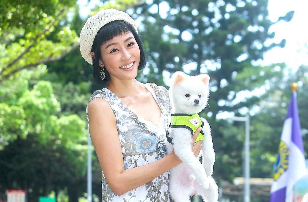 台湾女星唐玲胃癌割掉卵巢子宫 仍旧乐观曝提前进更年期后遗症_癌症