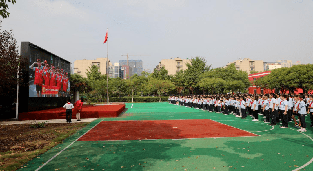 南京鼓楼实验小学图片