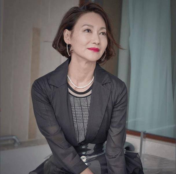 原创她是新天龙八部天山童姥二搭周迅三搭惠红英出道8年仍不火