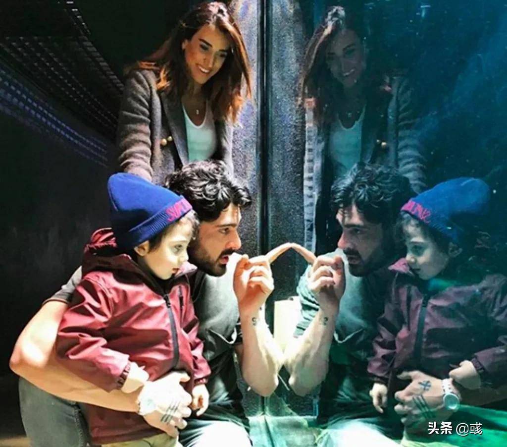 英俊意大利男演员迈克尔·莫罗内 霸道总裁火爆全网_黑帮_妻子_大佬