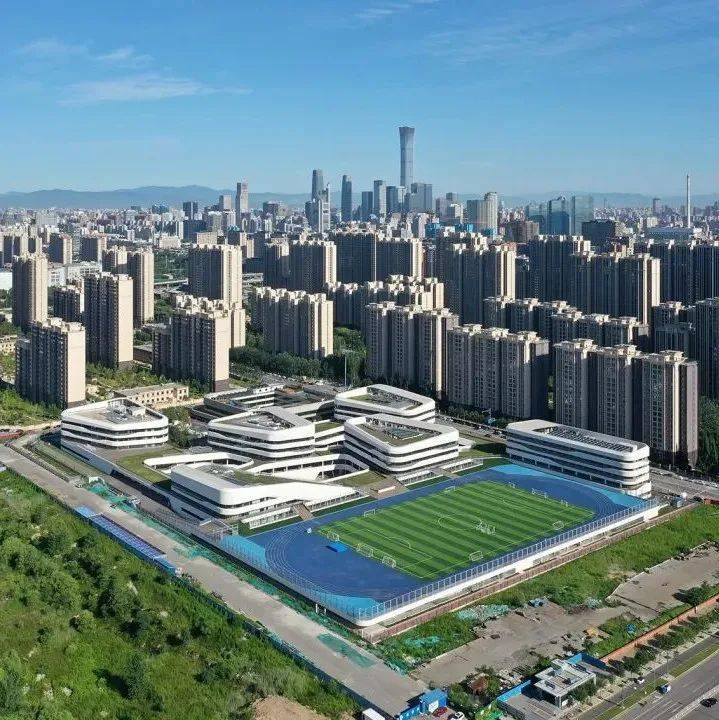 BIAD新作 | “以世界为课本”:清华附中广华学校_校园_教学_庭院