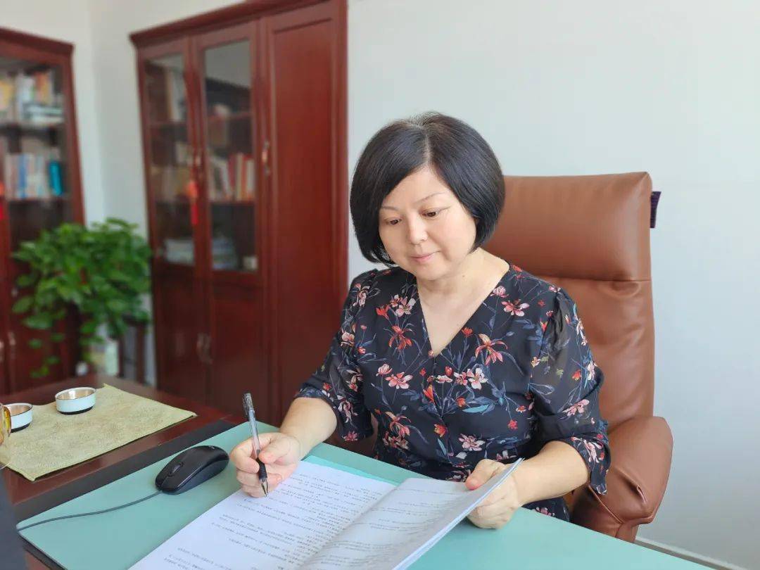 孙秀萍,广饶县同和小学级部主任,高级教师.