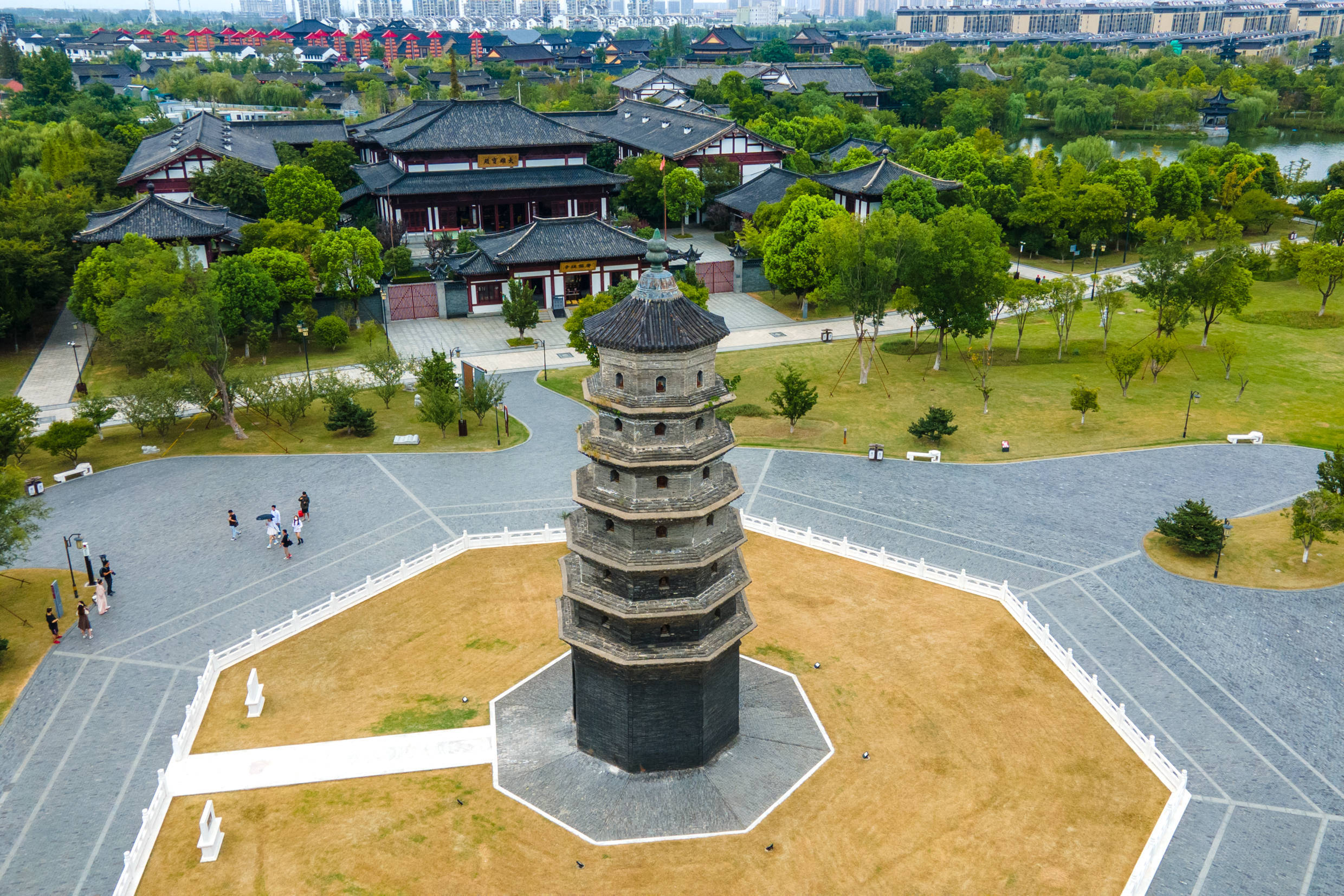 "江苏第一塔"海春轩塔,塔无地基却屹立千年不倒,知道的人不多