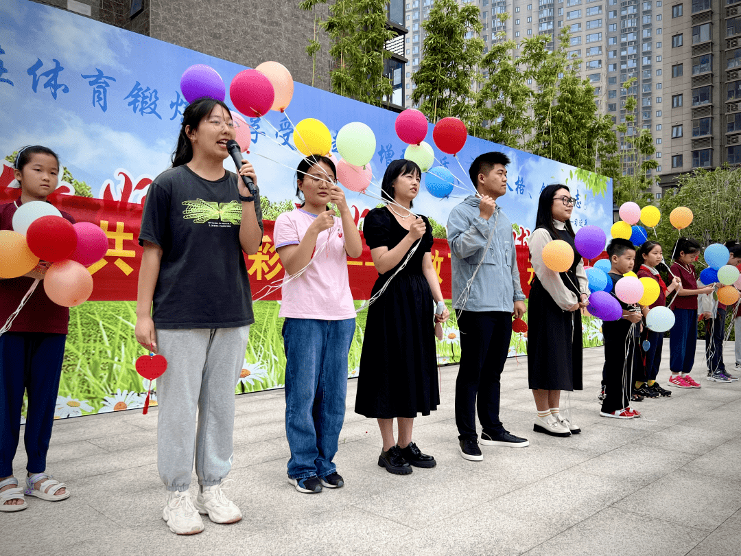 南京立贤小学举行"放飞心愿—扬帆新征程 共织七彩梦"开学典礼_梦想