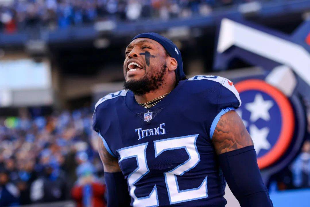 亨利如果本赛季完成10次冲球达阵,他将有机会成为nfl历史上第5位连续5