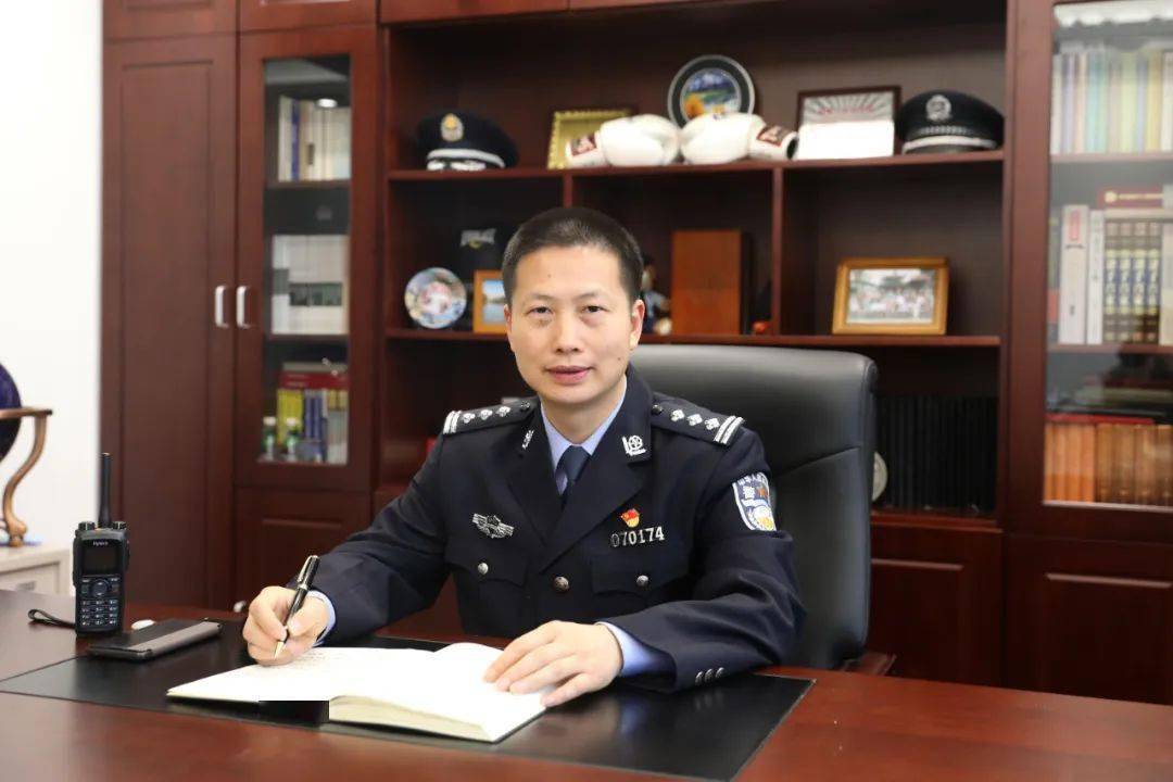 与董世虎共事不过3个多月,台州市公安局刑侦支队反侵财大队教导员陈戈