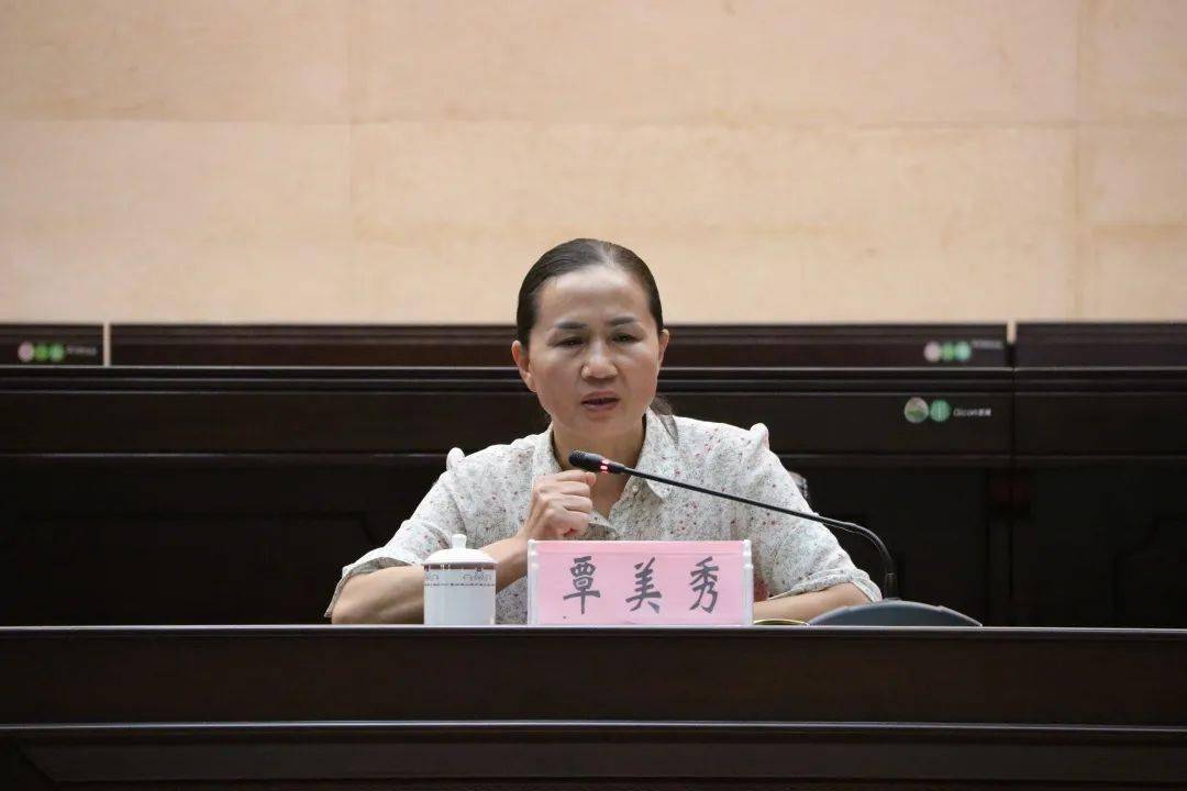 自治县谭石清副县长充分肯定了我县实施(2011—2020年)妇女儿童事业