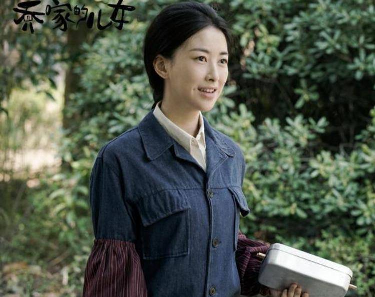 但朱珠还是把蛇蝎美人马夫人演出了自己的特色