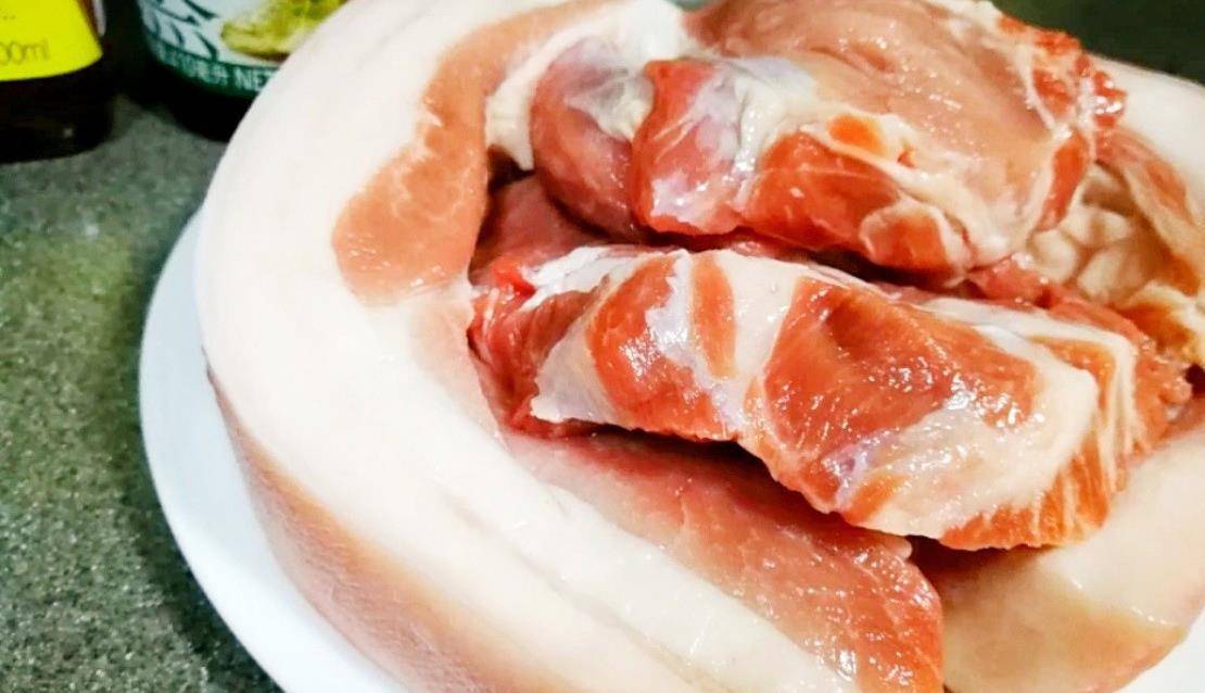 用猪肉做烤肠,做法简单,皮脆肉嫩爽口_香肠_外壳_脂肪